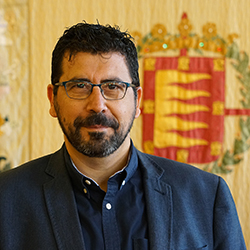 Alberto Bustos García