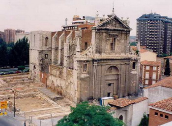 Iglesia de San Agustín antes de su rehabilitación